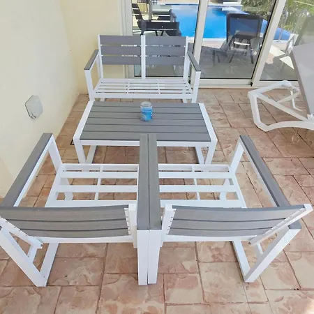 H&o Miki's Seaview House Villa