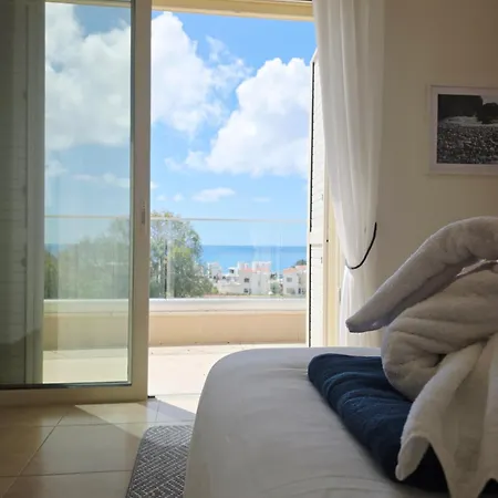 Villa H&o Miki's Seaview House