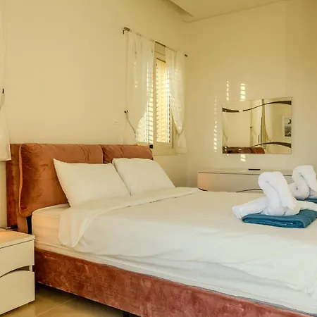 Villa H&o Miki's Seaview House