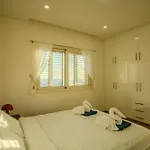 H&o Miki's Seaview House Villa Kissonerga