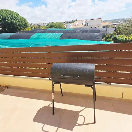 H&o Miki's Seaview House Kissonerga