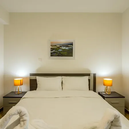 H&o Miki's Seaview House *