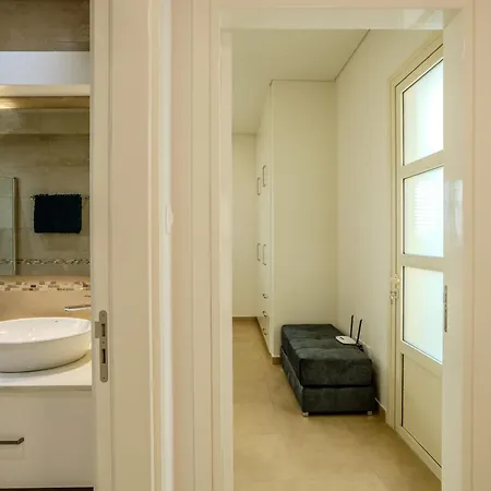 H&o Miki's Seaview House Villa *