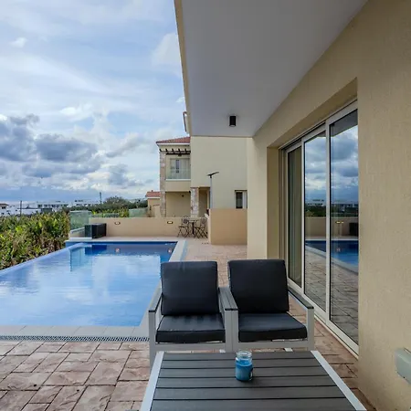 Villa H&o Miki's Seaview House Kissonerga