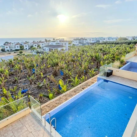 H&o Miki's Seaview House Villa